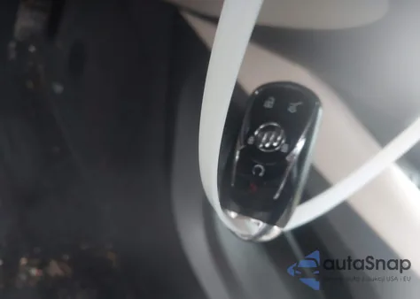 2019 Buick Enclave Awd Essence z USA, uszkodzony, nr VIN 5GAEVAKWXKJ303252